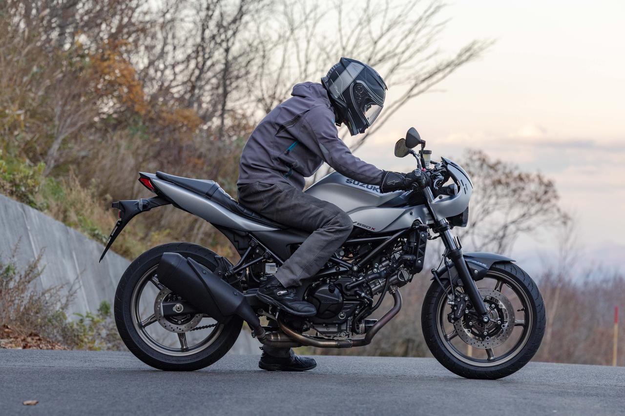 スズキ『SV650X』ってどんなバイク? 燃費や足つき性、スペックの他 スズキ『SV650X』ってどんなバイク? 燃費や足つき性、スペックの他