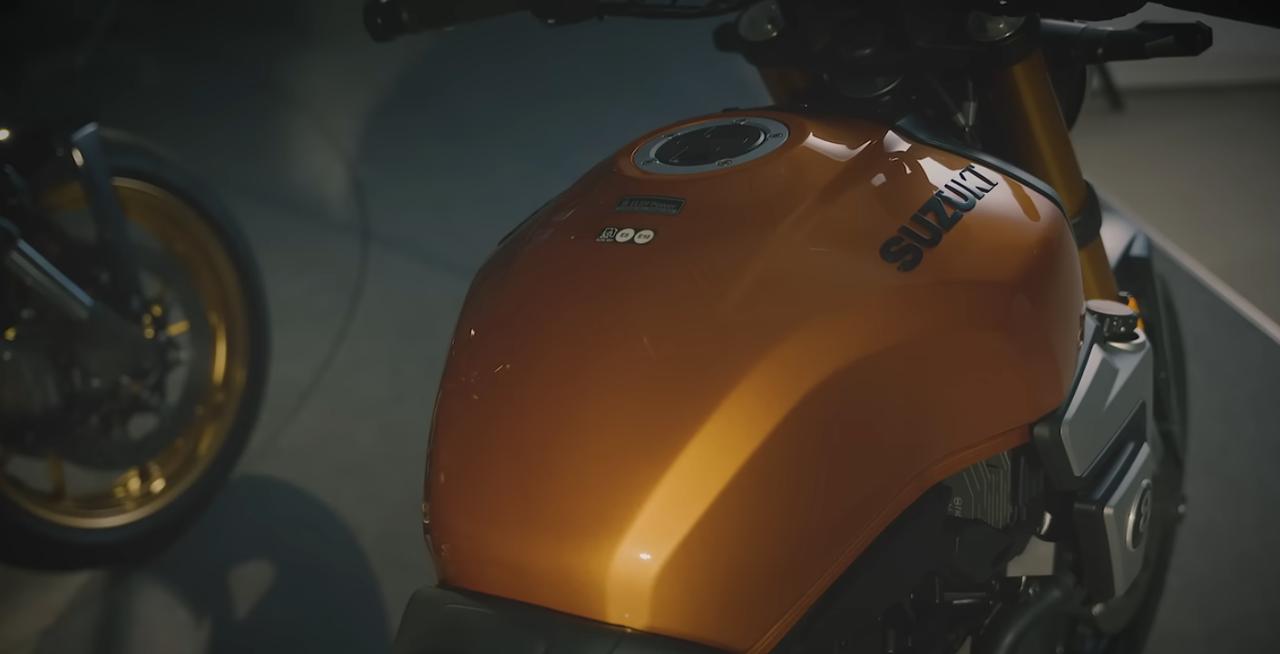 画像5: 新型『GSX-8T』と『GSX-8TT』のデザイナー＆開発者インタビューだ!? 日本語の解説もあるぞ！【スズキのバイク！の耳寄りニュース】