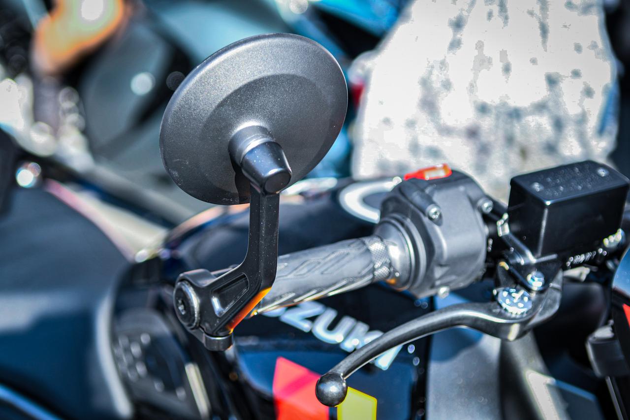 画像5: 【徹底チェック】新型「GSX-8T」と「GSX-8TT」の実車公開！ 細部までしっかりチェックしてみた！【スズキのバイク！ の耳よりニュース】