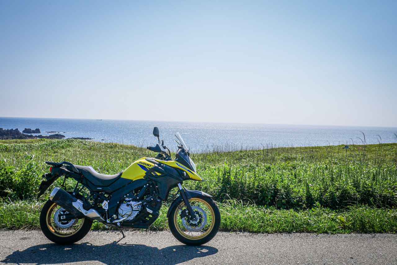 画像: 本州に『ミニチュア北海道』みたいな場所を発見!? Vストローム650XTはやっぱり“ツーリング好きの神バイク”だった…… - スズキのバイク！
