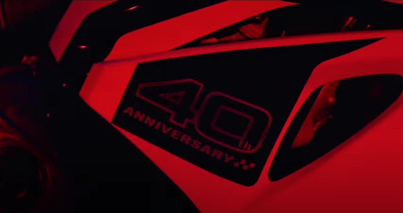 画像1: GSX-R生誕40周年アニバーサリーのロゴが入った新型「GSX-R1000R」の美しさ