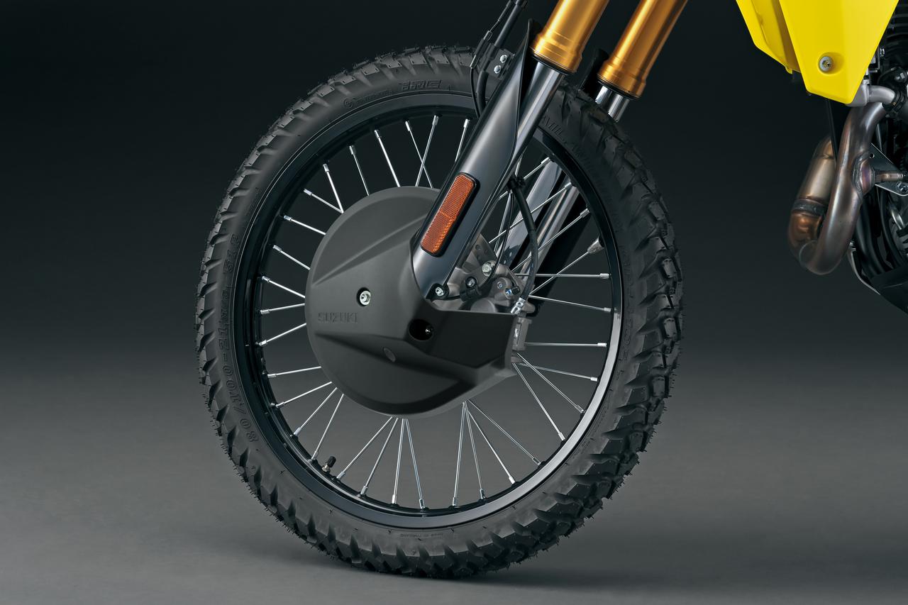 画像: フロントブレーキディスクカバー 価格:6,600円(10%消費税込み)