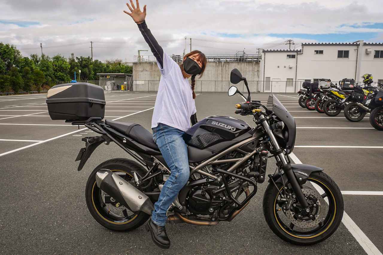 画像2: 話を聞くだけで幸せになれる理想的バイクカップル