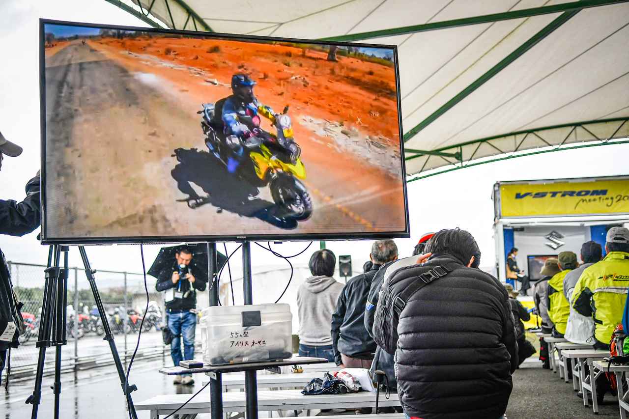 画像19: Vスト乗りは雨にも強い!「Vストローム250SX」の新色も初公開された『Vストロームミーティング2025』は悪天候を吹き飛ばす熱気!【スズキのバイク!のイベントニュース V-STROM MEETING 2025】