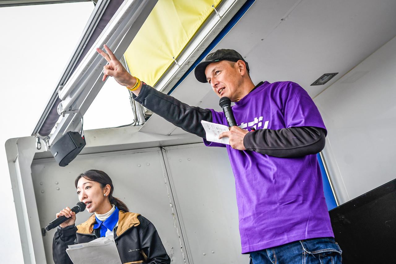 画像26: Vスト乗りは雨にも強い!「Vストローム250SX」の新色も初公開された『Vストロームミーティング2025』は悪天候を吹き飛ばす熱気!【スズキのバイク!のイベントニュース V-STROM MEETING 2025】