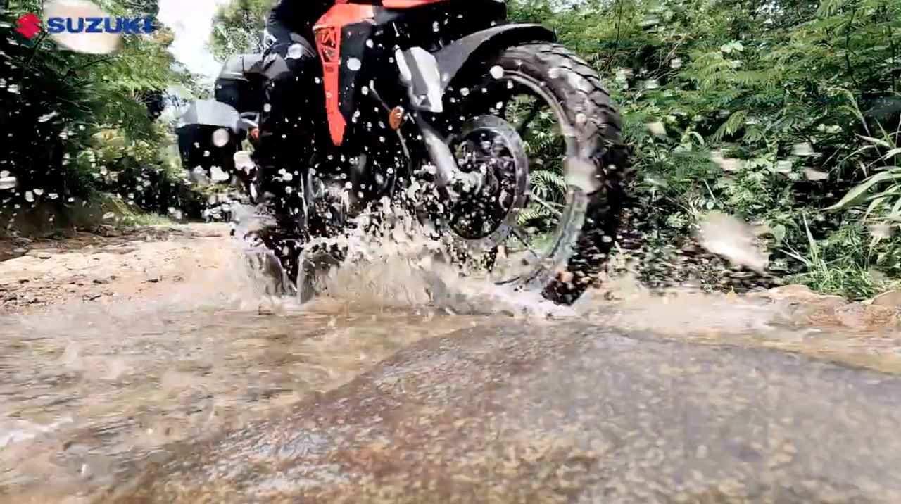 画像2: スズキ『Vストローム』シリーズの中で一番キャンプツーリングに向いているのはどれだと思う? 個人的には『Vストローム250SX』がイチ推しです!【スズキのバイク!の耳寄りニュース】