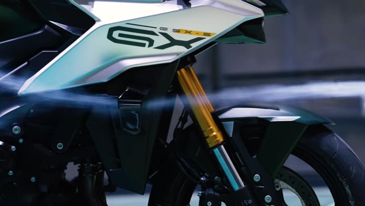 画像6: 【考察】次の新型「GSX-S1000GX」には『ウイングレット』が付くかも⁉︎ 空力特性を強化したグランドクロスオーバーのティザー動画が見応えたっぷり！【スズキのバイク！の耳寄りニュース】