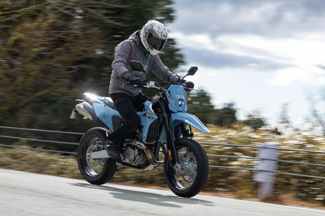 画像: けっこうノーズダイブするけど怖くない