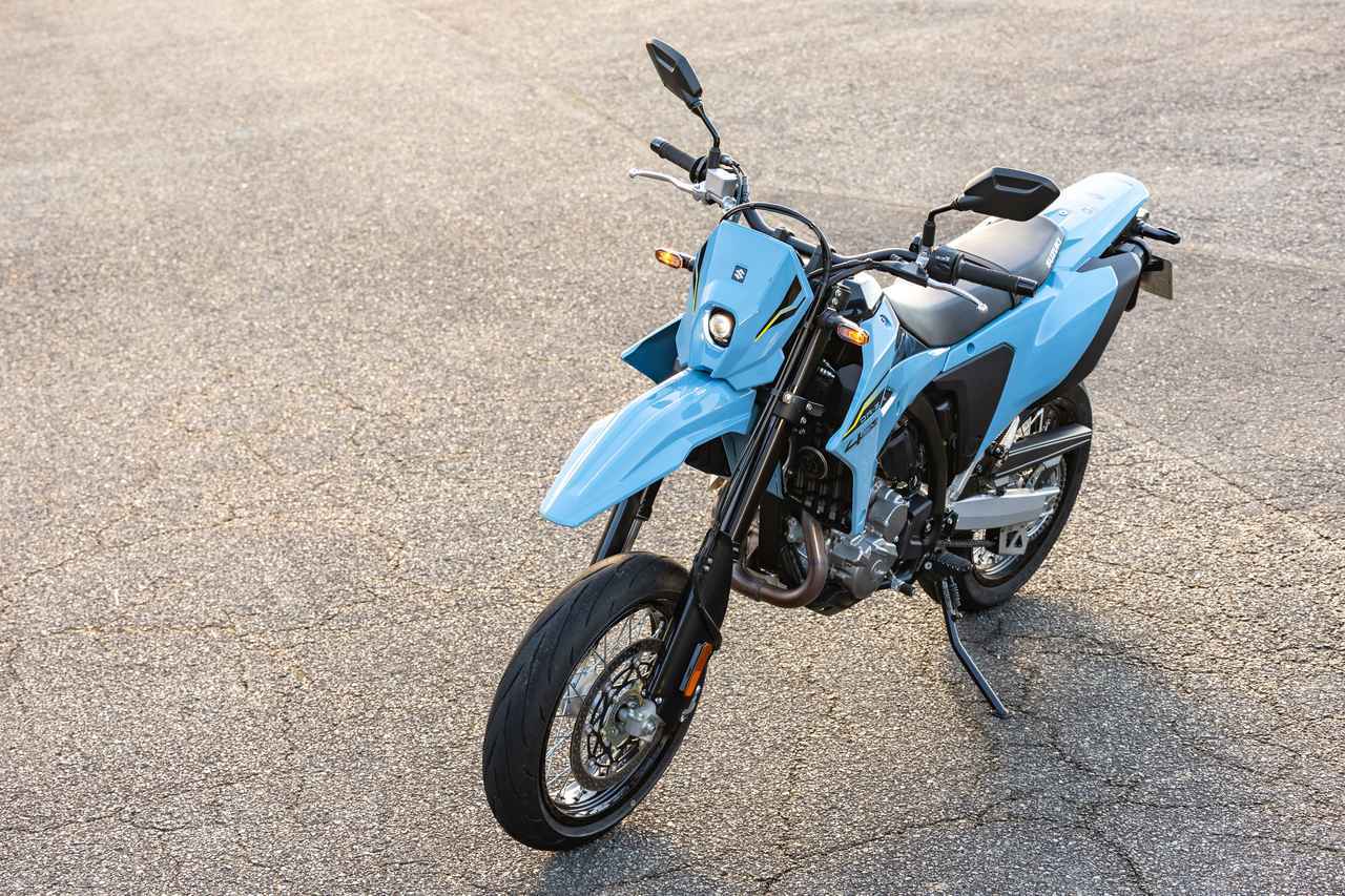 画像1: 排気量400ccというのは『DR-Z4SM』には関係ない