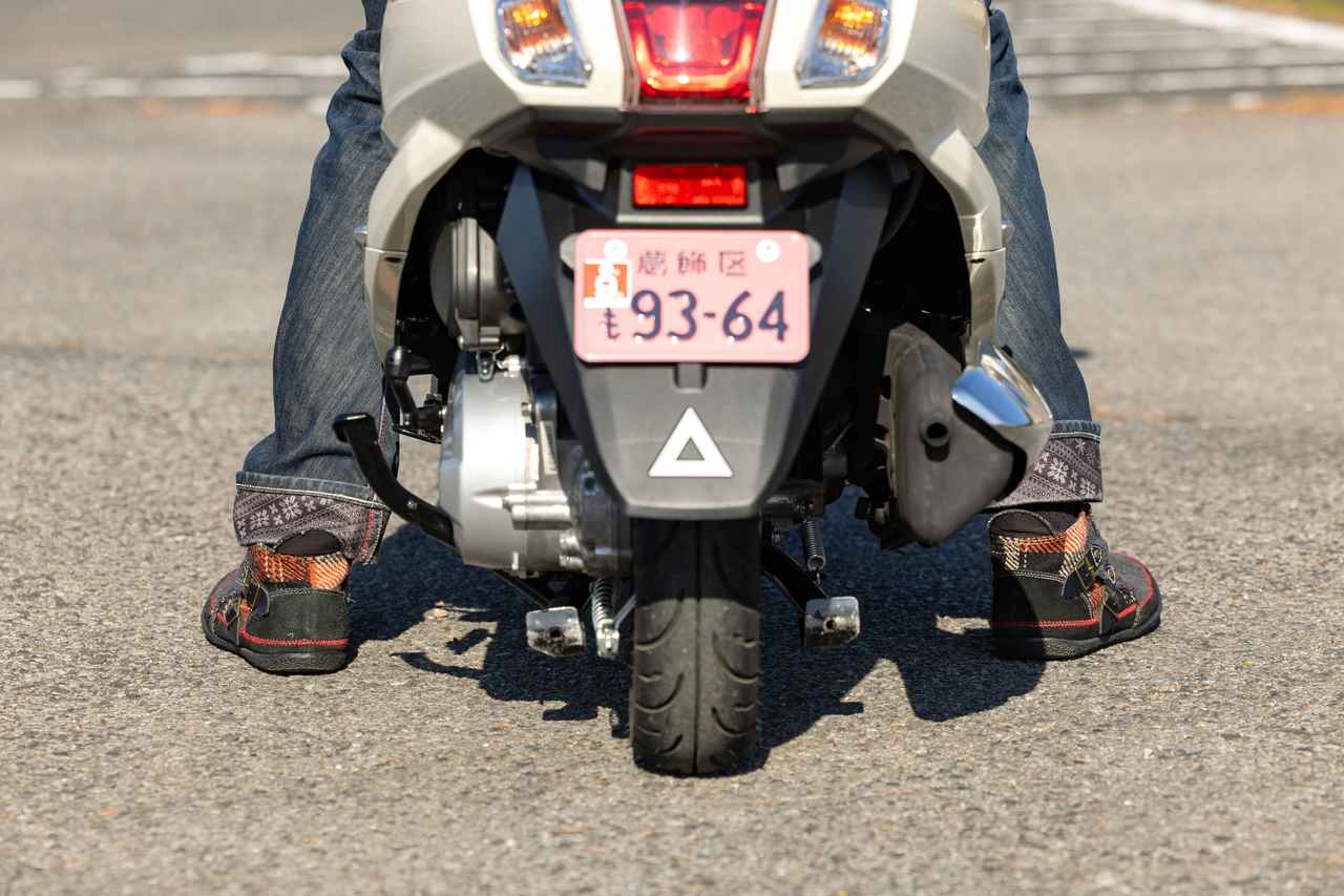 画像: ライダー身長176cm