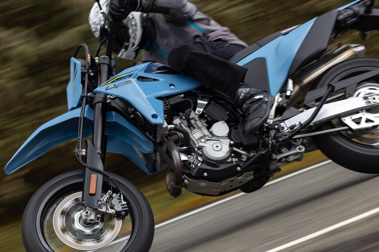 画像1: 2kg軽量化されたとはいえ『隼』は横綱級