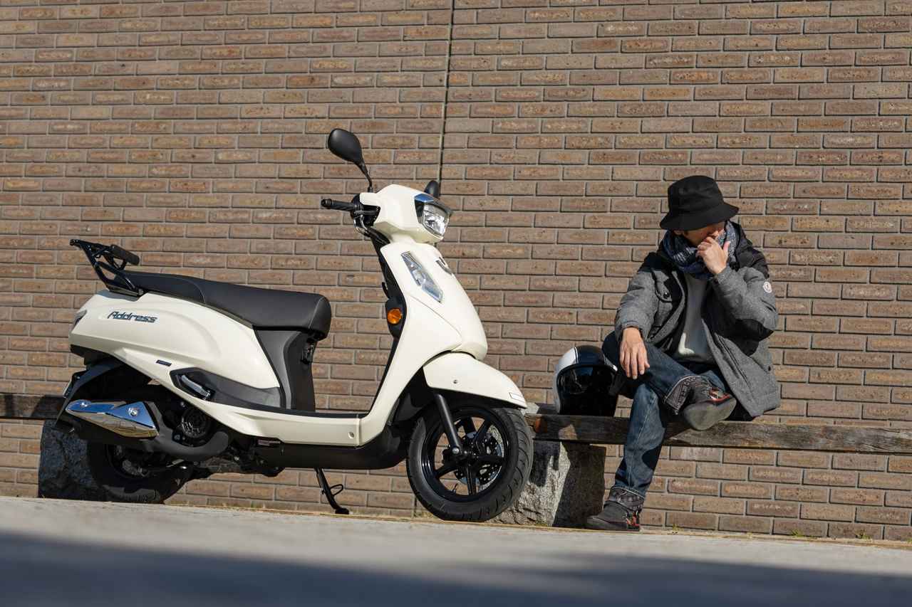 画像: 125ccスクーターで『デカくて偉そう』が好きならコレ！ 新型アドレス125には『スズキらしさ』が満載されている!? - スズキのバイク！
