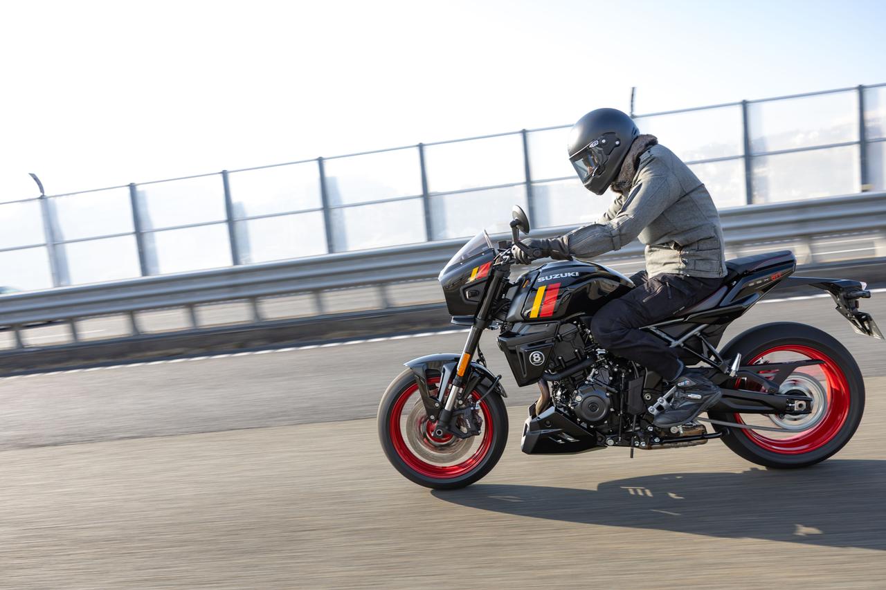 画像3: 新型『GSX-8TT』はヘッドライトカウルがあるからツーリングは快適?