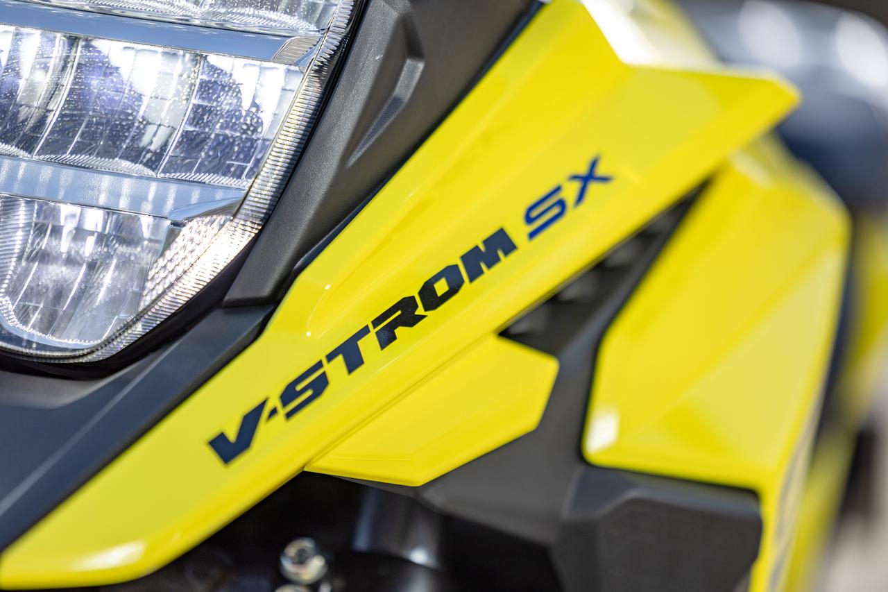 画像: 車検のない250ccクラスで『最強ツーリングバイク』はスズキの「Vストローム250SX」かもしれない…… - スズキのバイク!