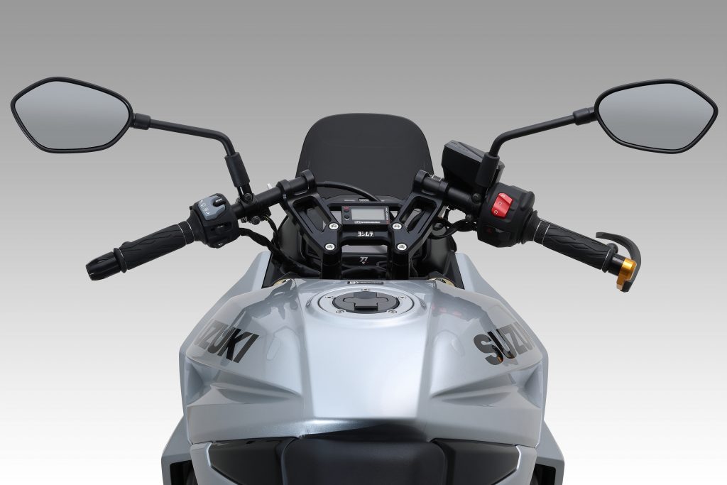 画像1: Highポジション（UPタイプ）※STDタンクカウルのままで装着可能です