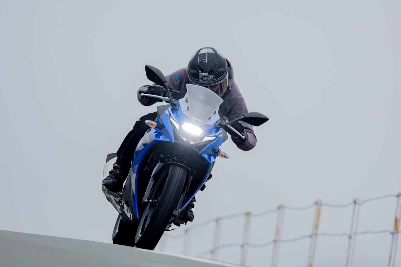 画像7: GSX250Rに対して『デメリット』を挙げるとするなら……