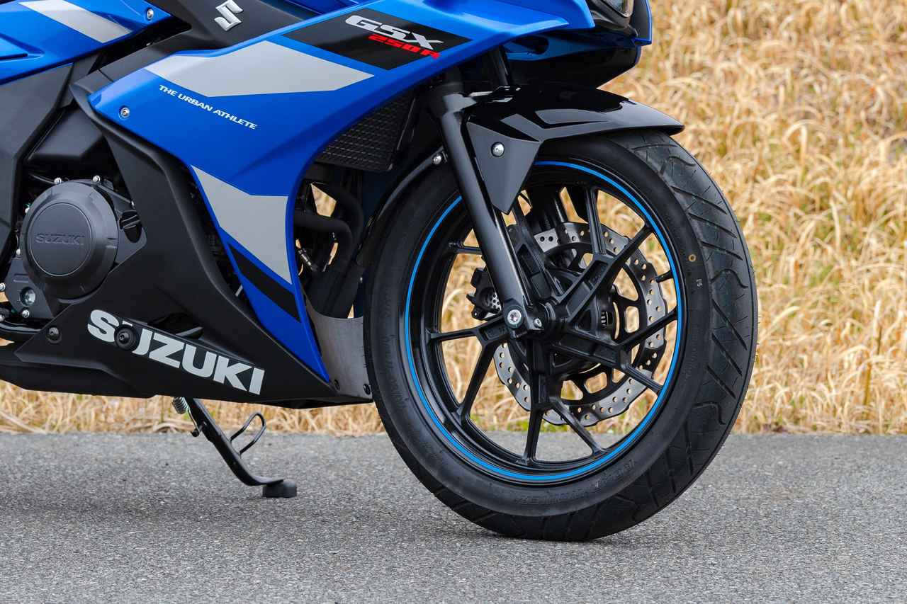 画像2: スズキ『GSX250R』の装備／ディテールを解説！