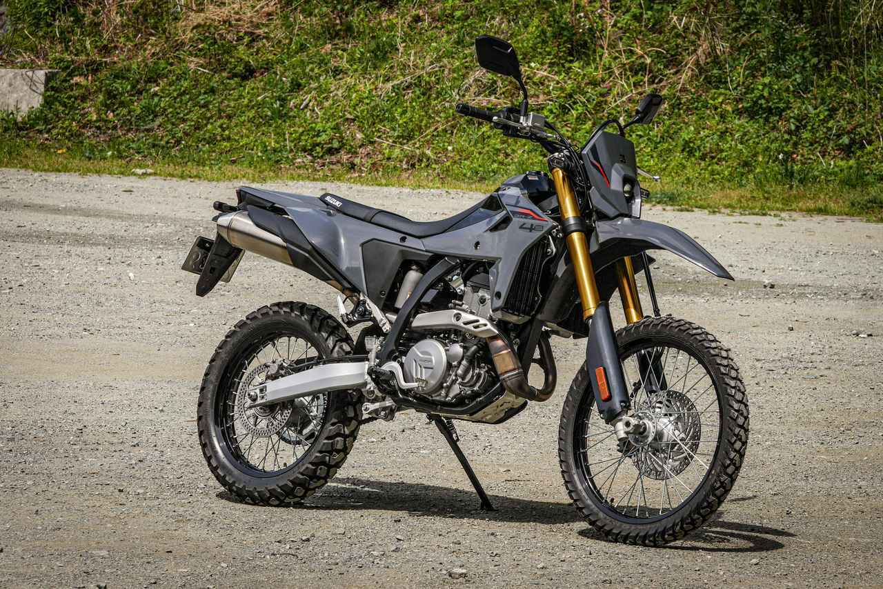 画像: もしかしてグレーのオフ車ってカッコいいんじゃ……?