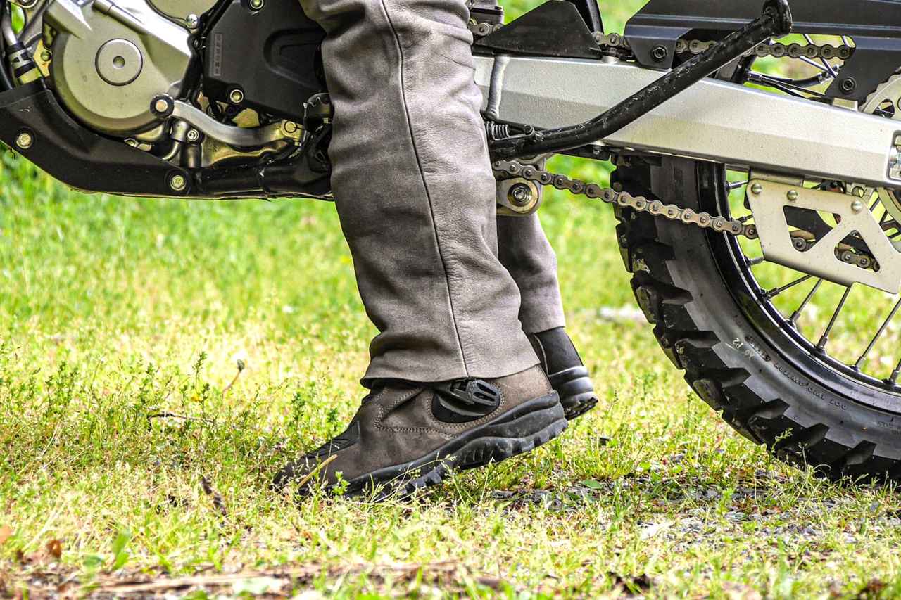 画像3: 扱いやすい38馬力が逆に初心者ライダーを助けてくれる