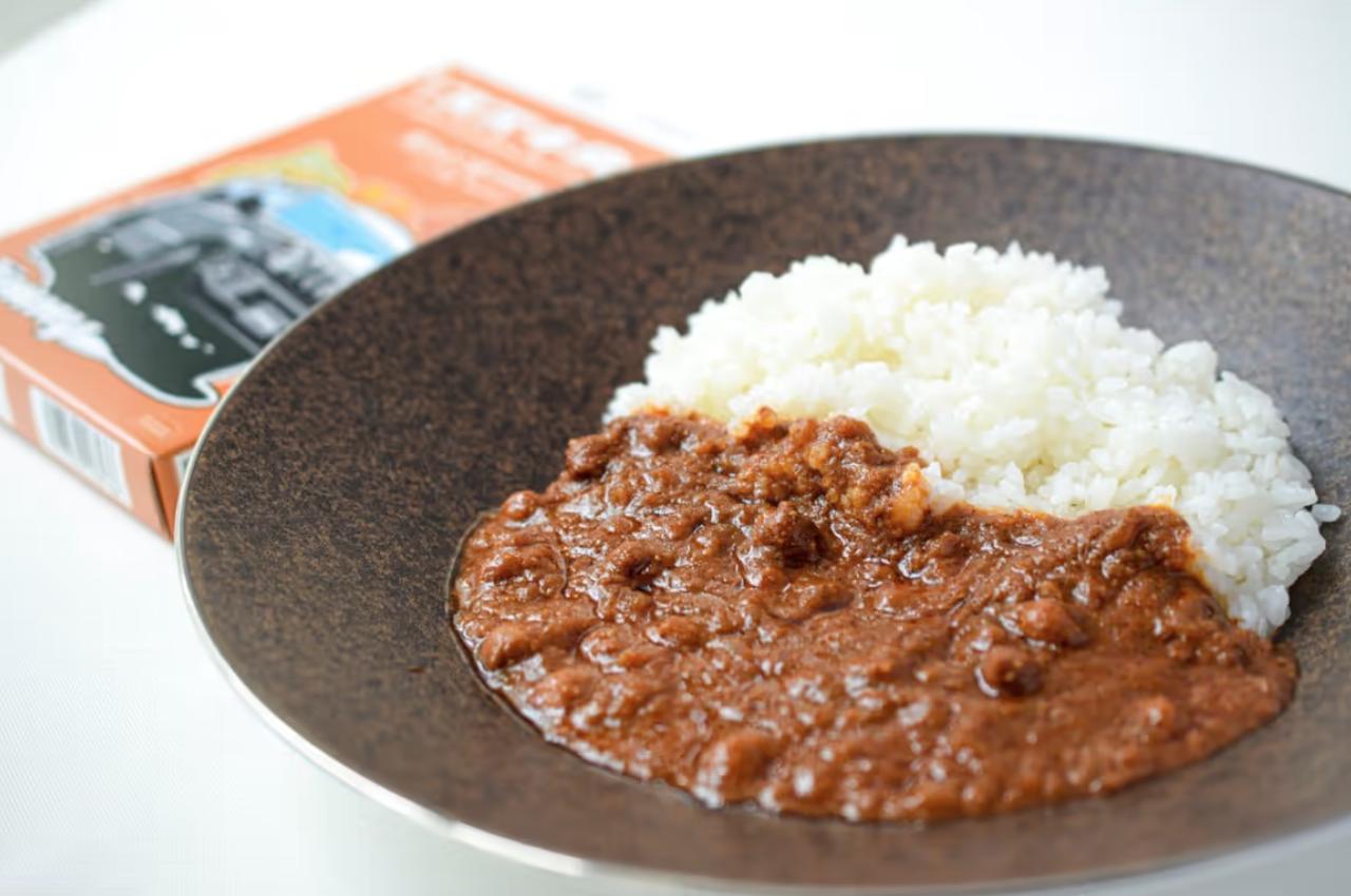 画像: 辛さレベル:★★★★(4種の中で最もスパイシー) マシンのイメージ:タフで力強い「ジムニー」