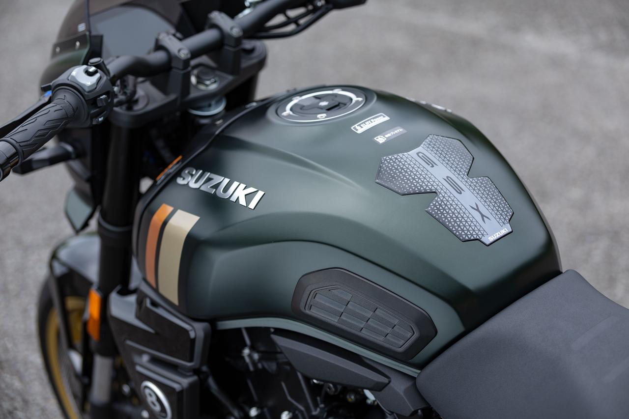 画像2: 大型バイクだけど街乗りしたくなる