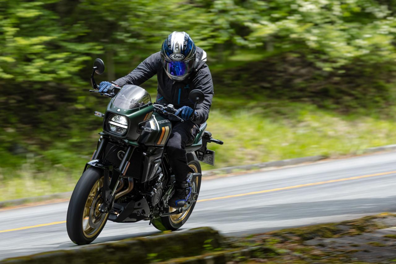 画像: 大型ネイキッドバイク『GSX-8TT』は“大型バイク初心者向け”としておすすめ? 個人的には「GSX-8R」と同じくらい走れる気がする…… - スズキのバイク!