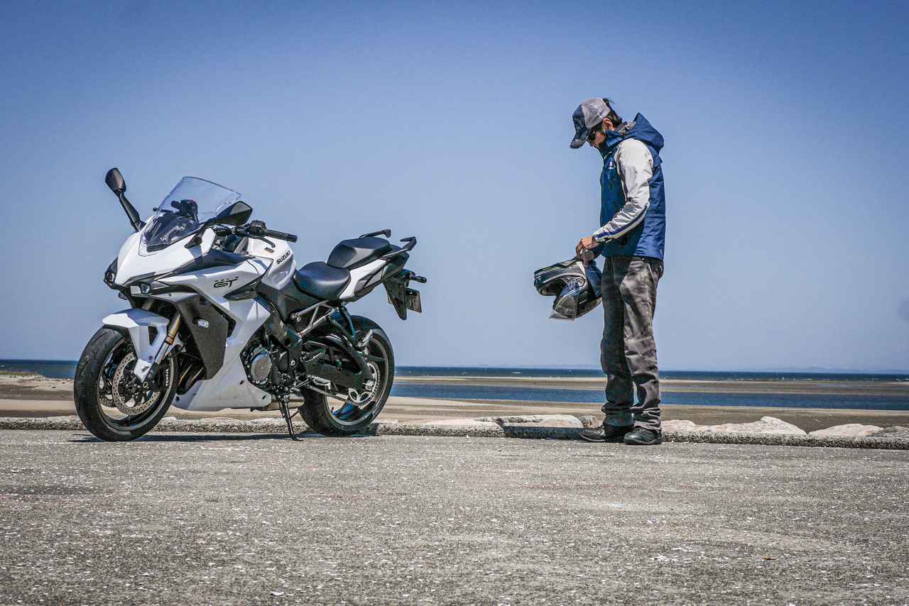 画像: 【無計画】ツーリング先で途方に暮れて警察に駆けこみ玉砕。だけど『GSX-S1000GT』が奇跡を引き寄せた! - スズキのバイク!