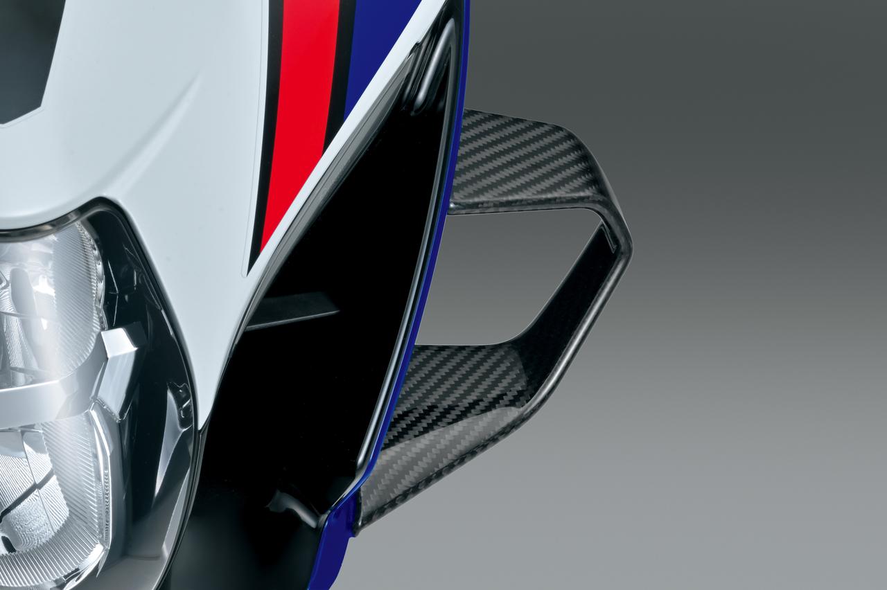 画像2: ウイングレットやシングルシートカウルだけじゃない! スポーツ性とツーリング快適性を高める新型『GSX-R1000R』の純正カスタムパーツに注目!【スズキのバイク! のカスタムニュース】