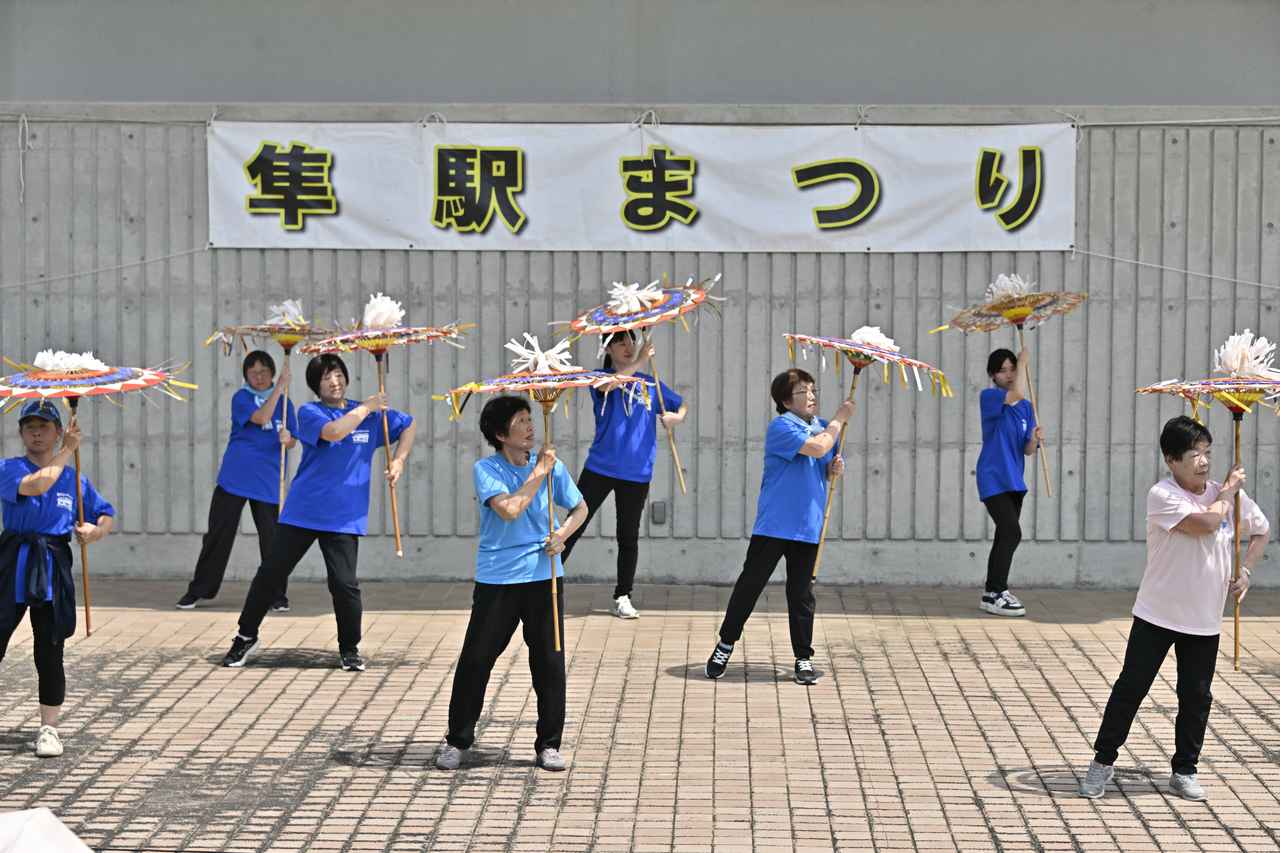画像4: 当日は絶好のバイクイベント日和