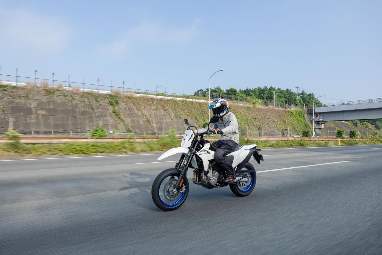 画像1: DR-Z4SM:軸間距離1465mm