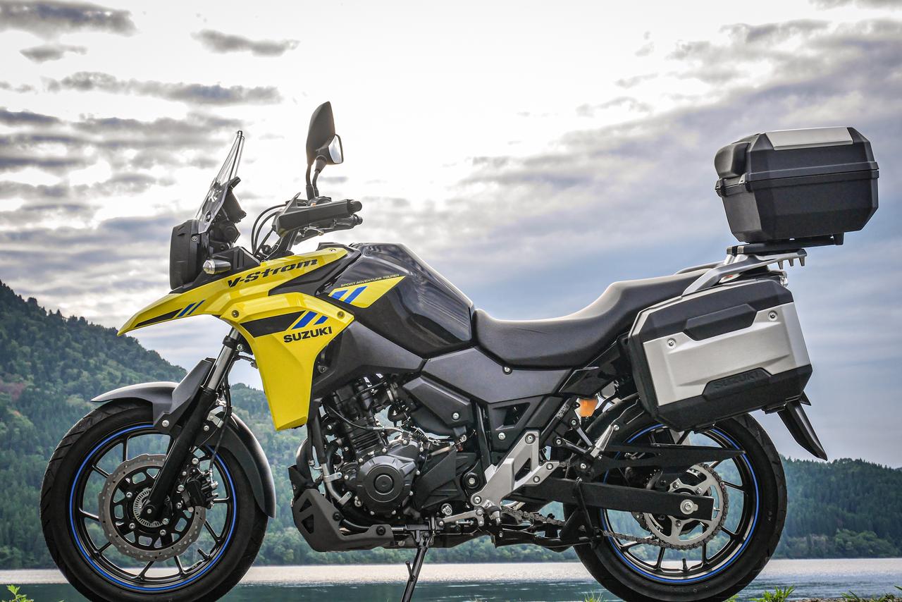 画像: 250ccバイクに見えないほどデカくて強そう! しかも1日700km以上を余裕で走れる『ツアラー』は恐らく世界にこれしかない…… - スズキのバイク!