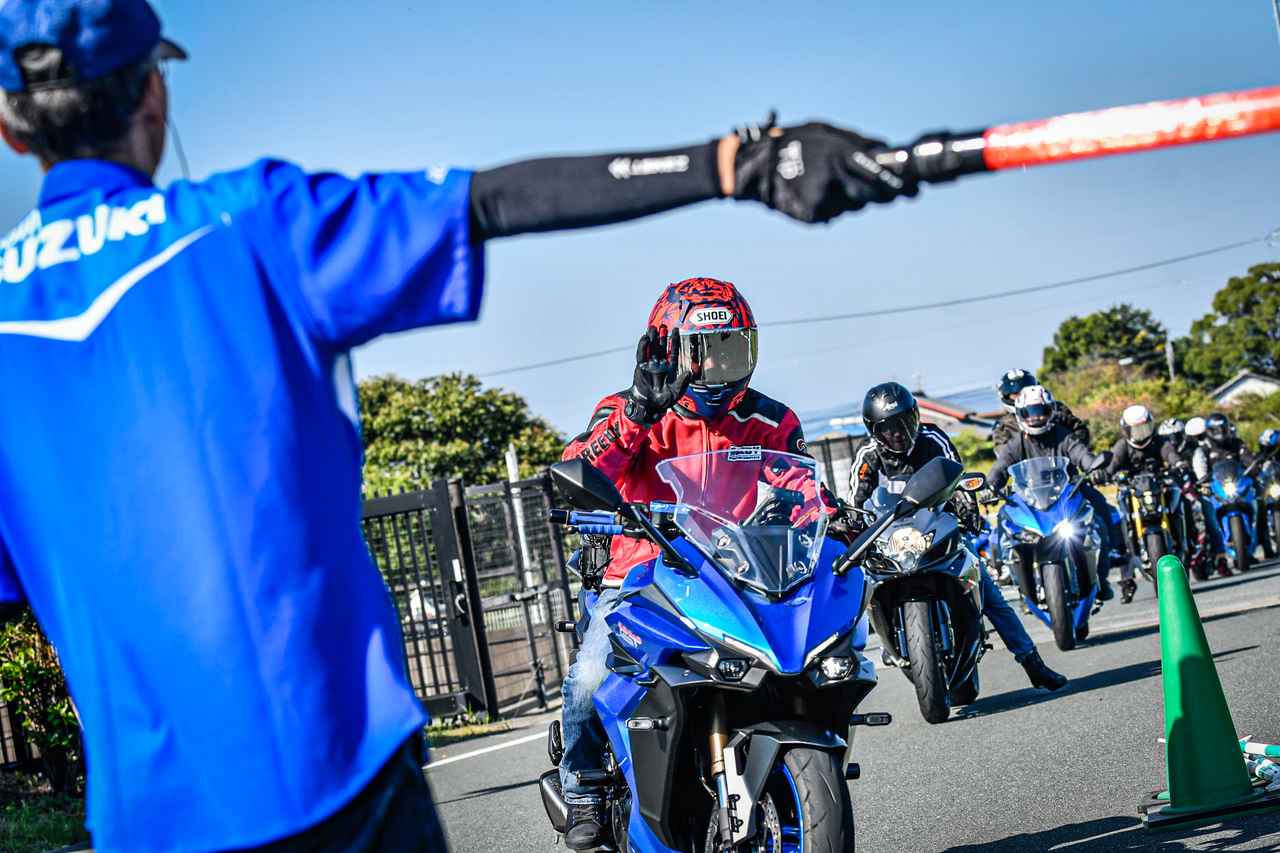 画像1: 圧巻の3000人超え！ 過去最高の盛り上がりを見せた『GSX-S/Rミーティング2026』は新型『GSX-R1000R』の開発秘話から歴代名車、浜松工場見学までたっぷり楽しめた1日に！【スズキのバイク！のイベントニュース】