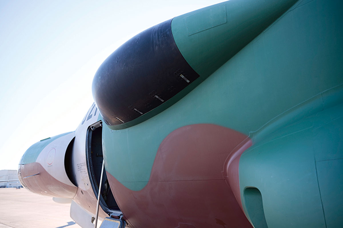 画像3: これが電子戦機EC‐1だ!