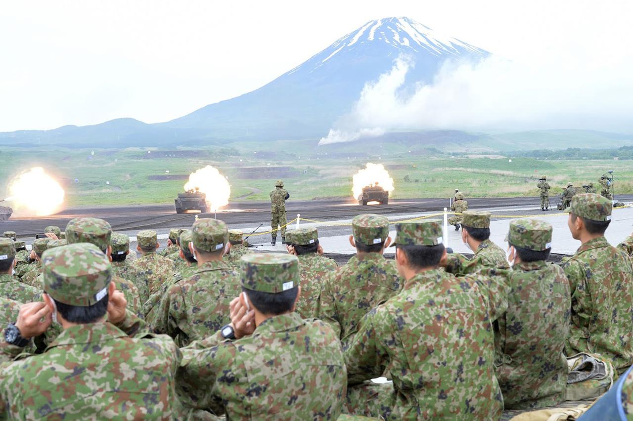 画像: 陸上自衛隊公式サイトより（https://www.mod.go.jp/gsdf/event/fire_power/index.html）