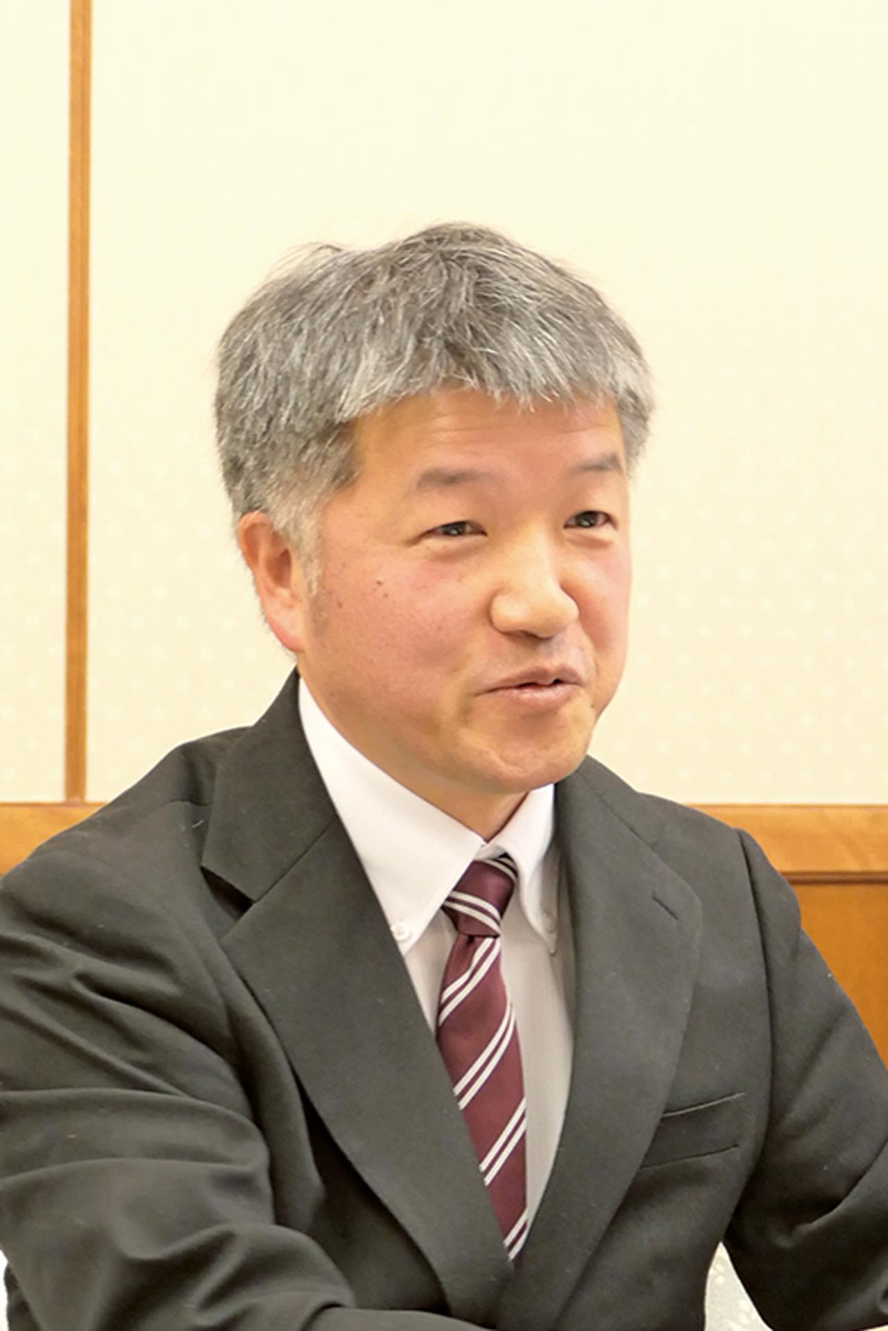 画像: 防駐官は表に現れない細かい仕事も多いと関澤防衛部員。「防駐官の業務は複雑多岐に及ぶ激務です。任期を終えて帰国するまで、期待と不安な気持ちが半々です」