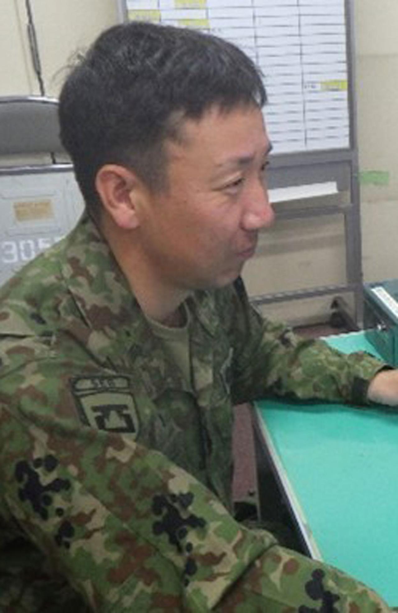 画像: 「皆さんをお守りするので、このロゴマークを見たら安心してください」と話す村上1曹