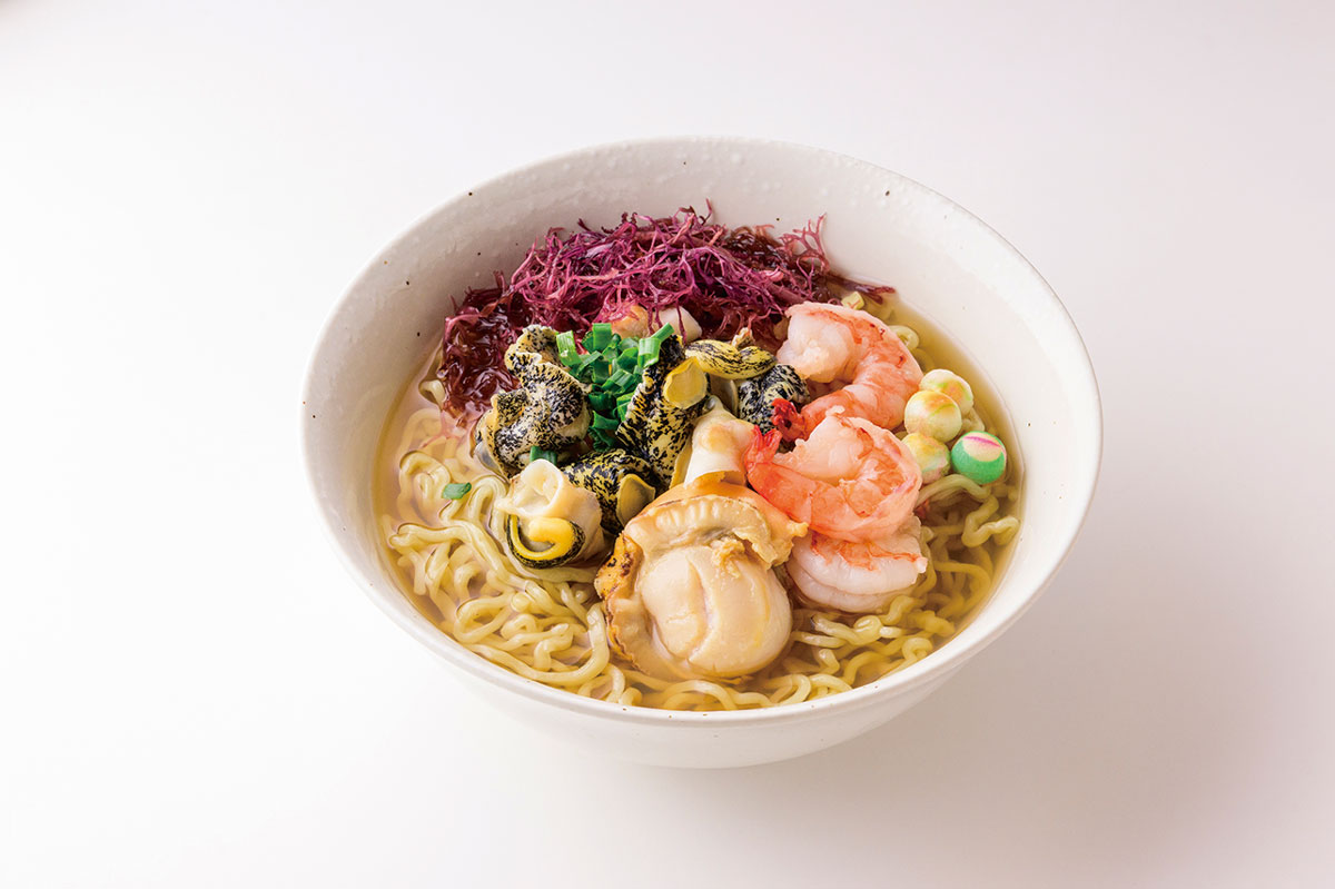 画像: 航空自衛隊襟裳分屯基地の「襟裳分屯基地オリジナルラーメン」