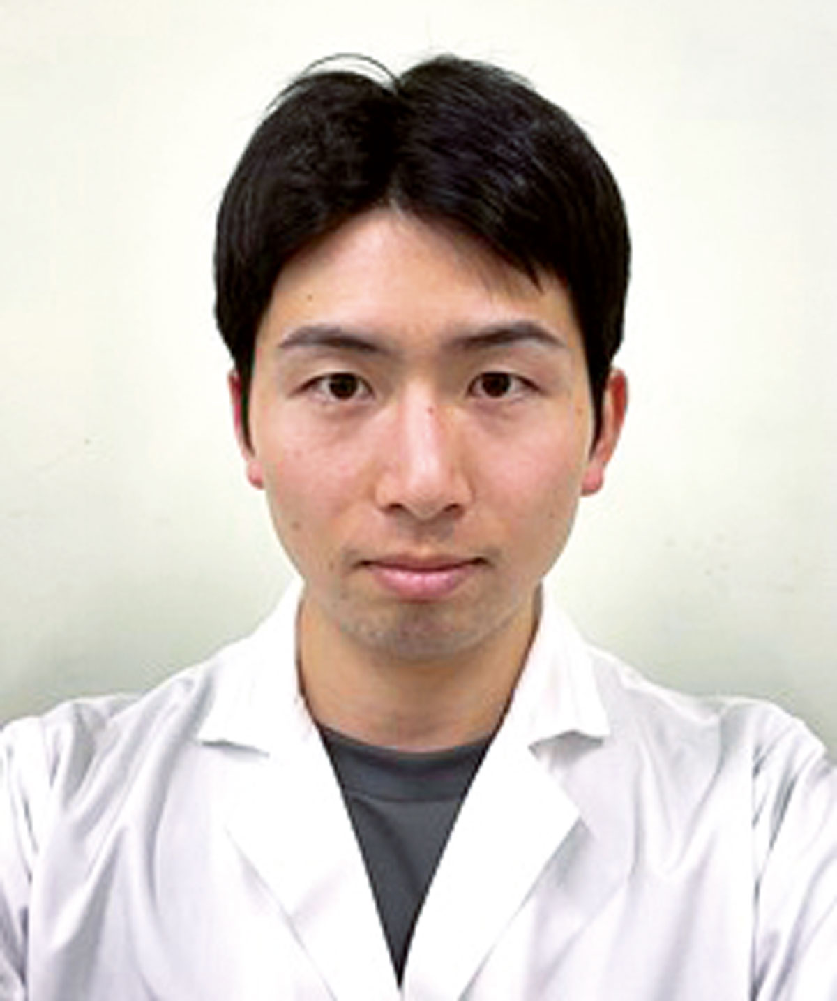 画像: 自衛隊の食堂メニュー：クジラの赤身をサクッとジューシーに揚げた「鯨カツ」（峯岡山分屯基地）