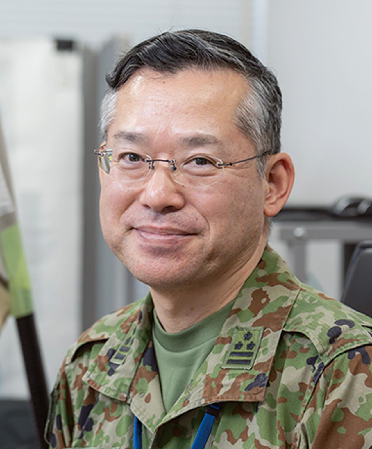 画像: 松岡1佐は、「警務隊は自衛隊という組織の健全性を保つために、あくまで裏方として存在しています」と話す