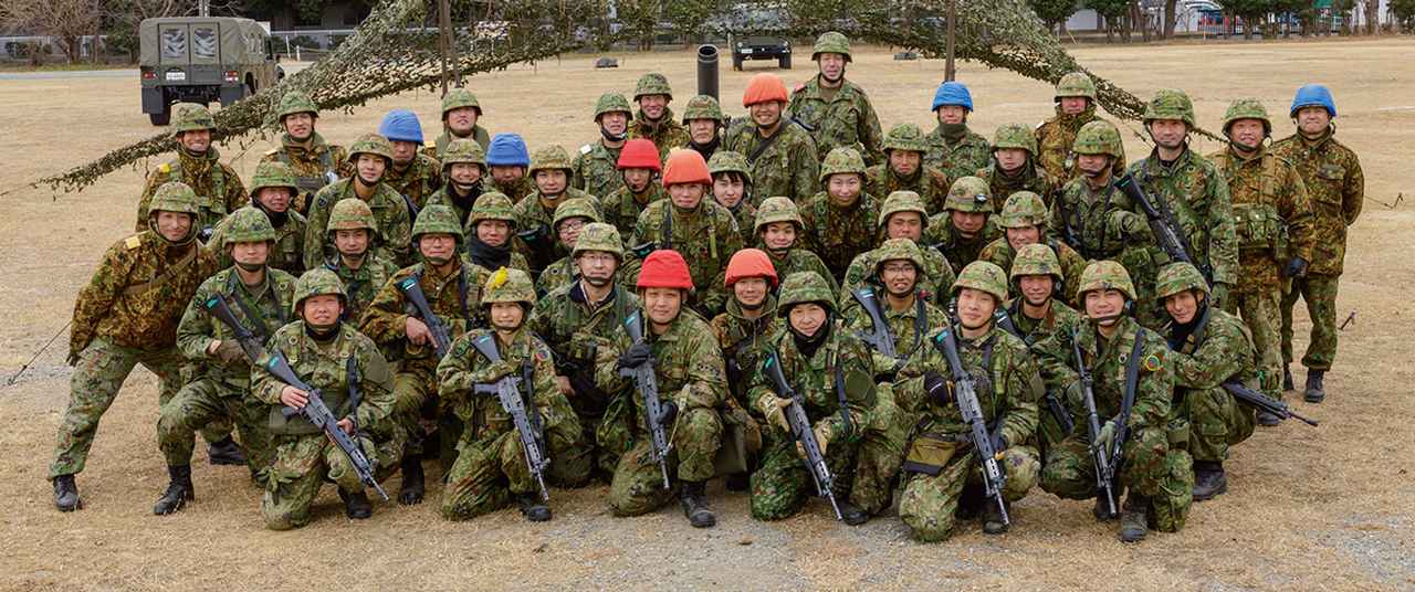 画像: 2日目:重迫撃砲設置のタイムと正確性を競う「陣地進入競技会」