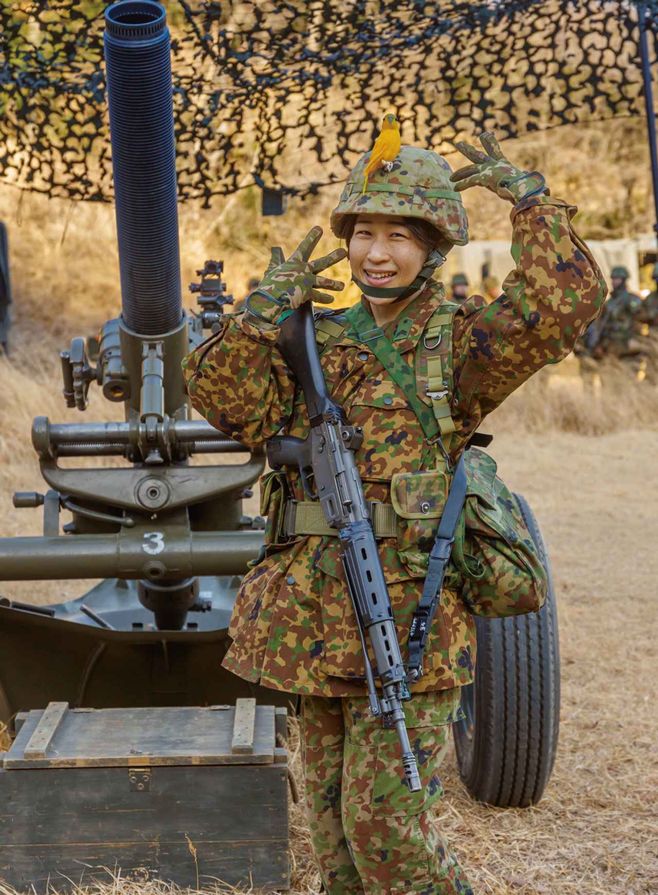 画像1: 普段は一般市民として生活する「即応予備自衛官」の訓練に密着!120ミリ重迫撃砲の発射準備の様子をレポート