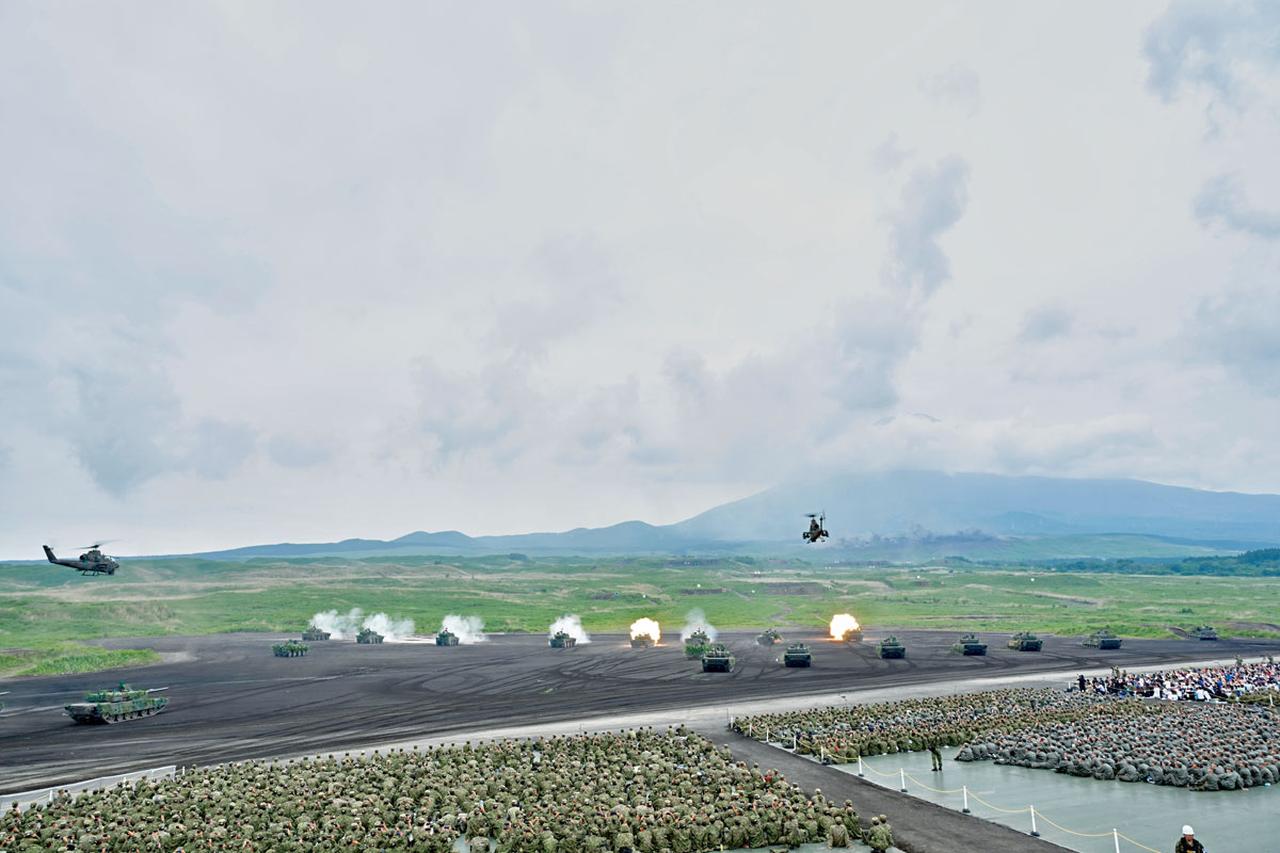 画像: 進化する「富士総合火力演習」