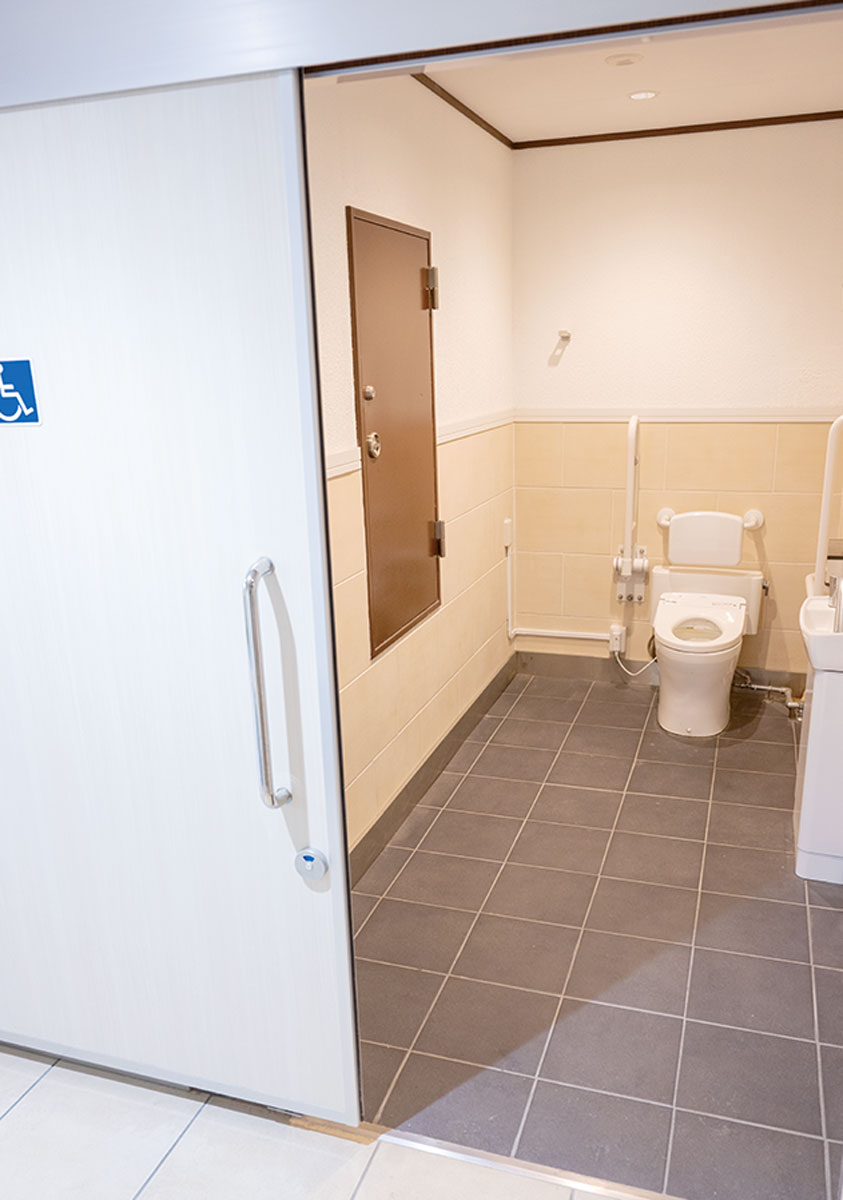 画像1: 女性自衛官隊舎（小平駐屯基地）の居室や大浴場は、どのくらい快適？食堂のおいしい献立も紹介