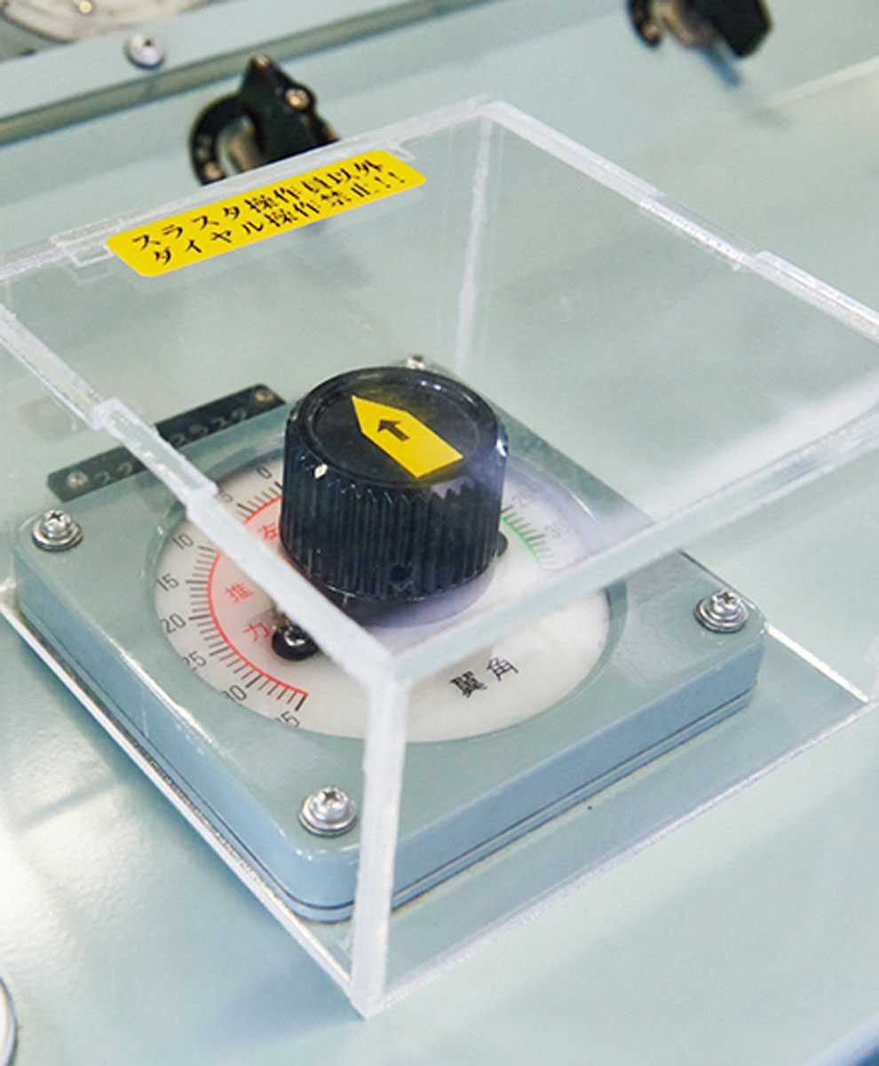 画像1: 潜水艦救難艦『ちよだ』の内部＆装備を図解で解説。海上自衛隊は沈没した潜水艦をどう救う？