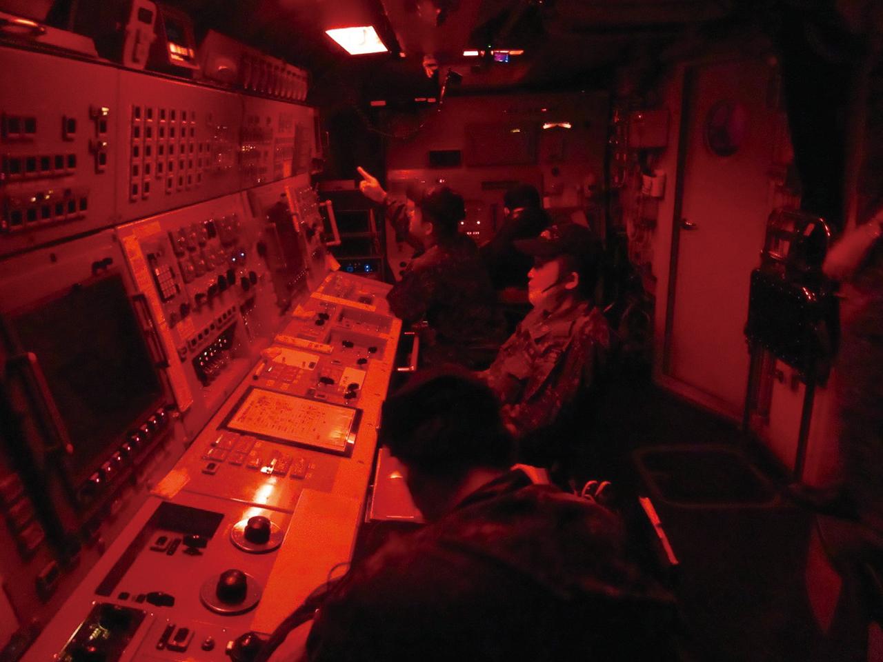 画像: 人知れず海中で動く海の忍者たち(潜水艦『いそしお』)