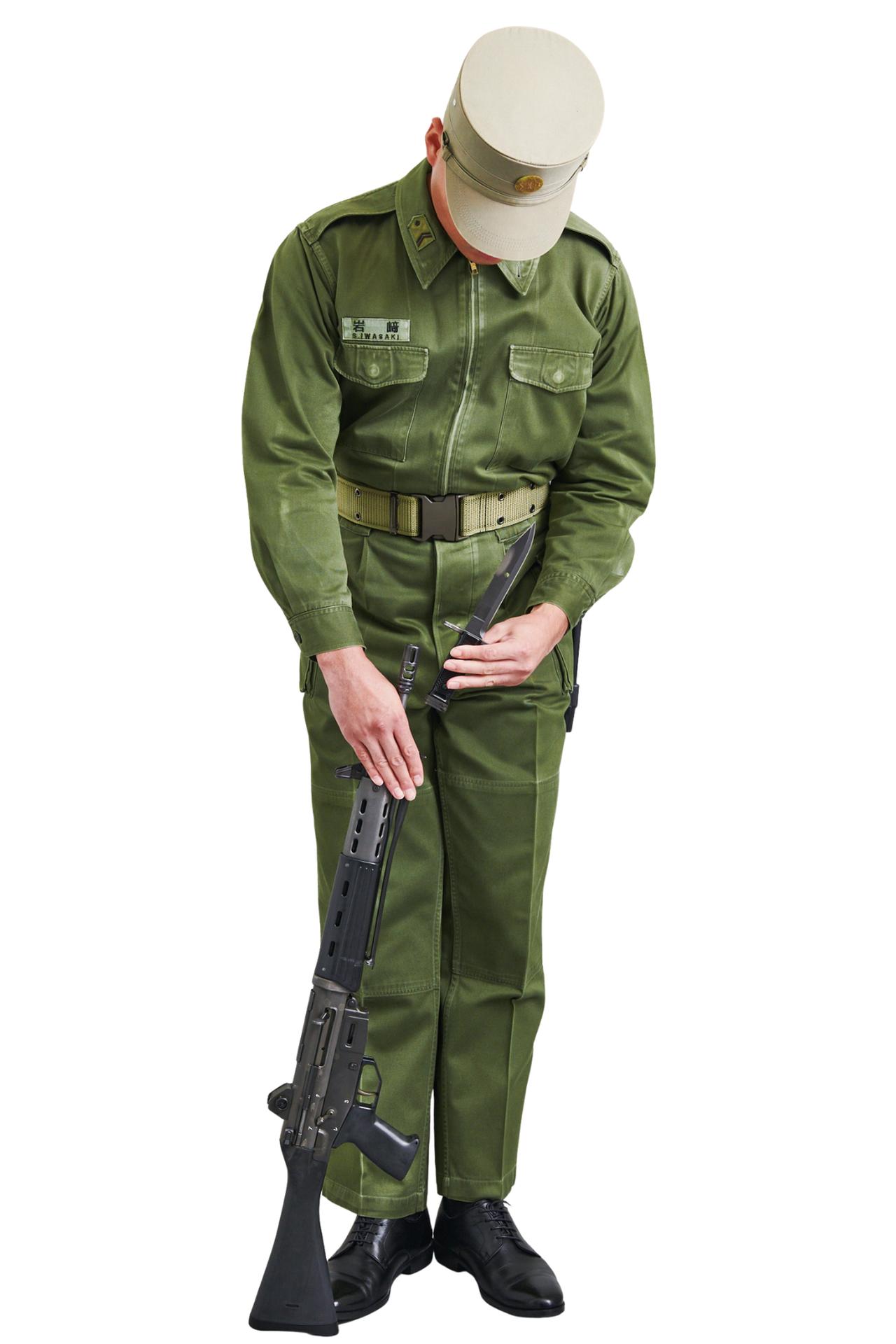 画像5: 【音声付き】自衛官が小銃やけん銃を扱うときの号令。「になえ 銃」ってどんなポーズ？