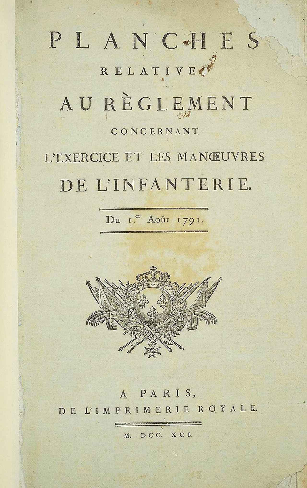 画像: フランス陸軍の『歩兵操典』。多言語に翻訳され現代にも通ずる号令の要領が記されている