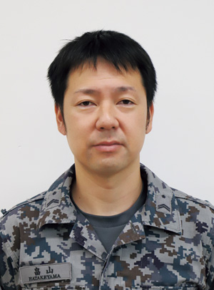 画像: 自衛隊の食堂メニュー：名古屋市発祥のB級グルメ！「台湾まぜそば」（愛知・高蔵寺分屯基地）
