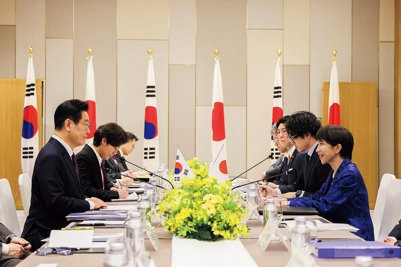 画像: 両首脳のドラム演奏が話題になった2026年1月の日韓首脳会談では、経済安全保障の協力強化として、サプライチェーンの強きょう靭じん化などの合意が進んだ 出典/首相官邸ホームページ https://www.kantei.go.jp/jp/104/actions/202601/13korea.html