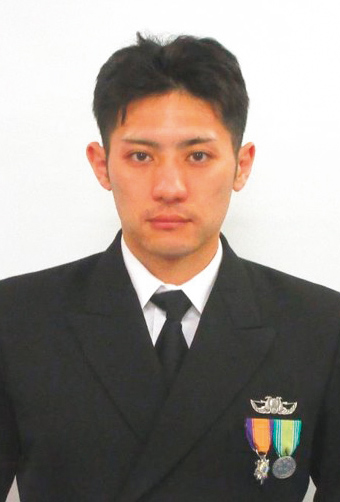 画像: 海上自衛隊・飽和潜水員の訓練の中身。「6人の同僚と減圧タンク内で1週間生活」も水深100メートルで人を救うため